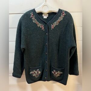 EMOTIONS – Wool Cardigan with Floral Embroidery (Size M)